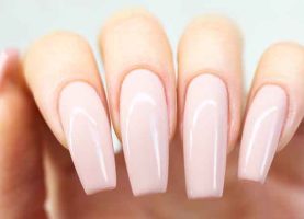 How to use gel nails?