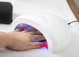 How to find the best UV lamp for your nail care?